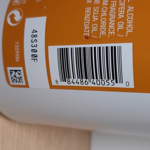 Redken Nature + Science Vegan All Soft Conditioner 33.8oz New!! - Picture 4 of 4